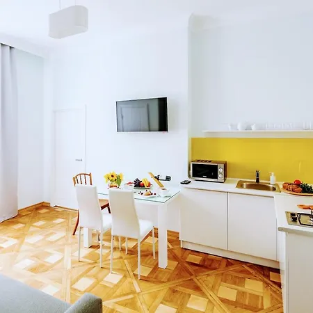 Apartment Family In Center With Balcony *