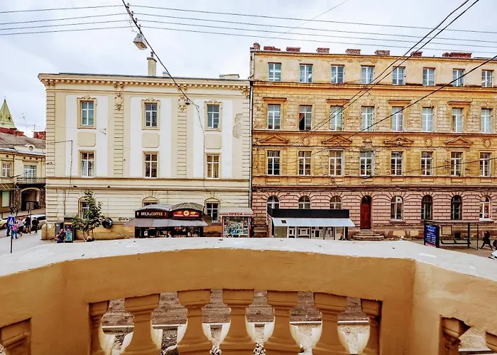 Daire Family In Center With Balcony
