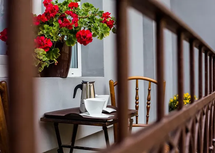 شقة Family In Center With Balcony